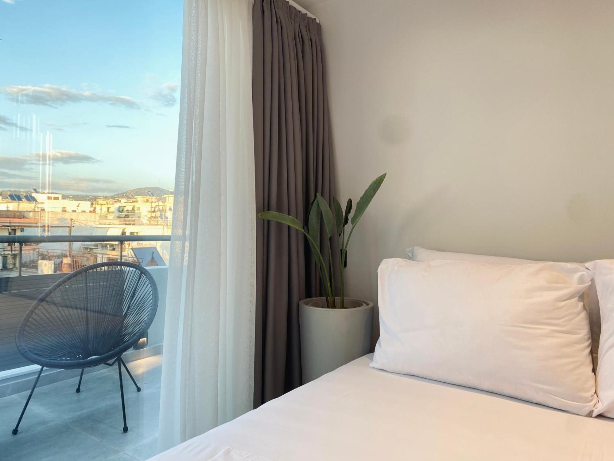 Апартаменты Hyperion Penthouse Патра Экстерьер фото